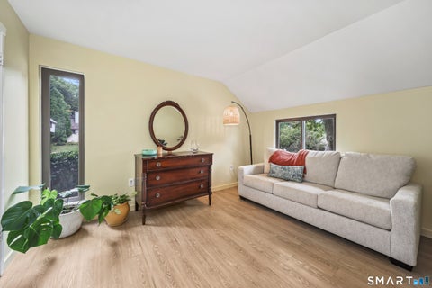 Tiny photo for 33 Great Meadow Lane #33, Farmington, CT 06001 (MLS # 24200992)