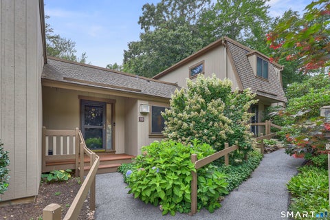 Tiny photo for 33 Great Meadow Lane #33, Farmington, CT 06001 (MLS # 24200992)