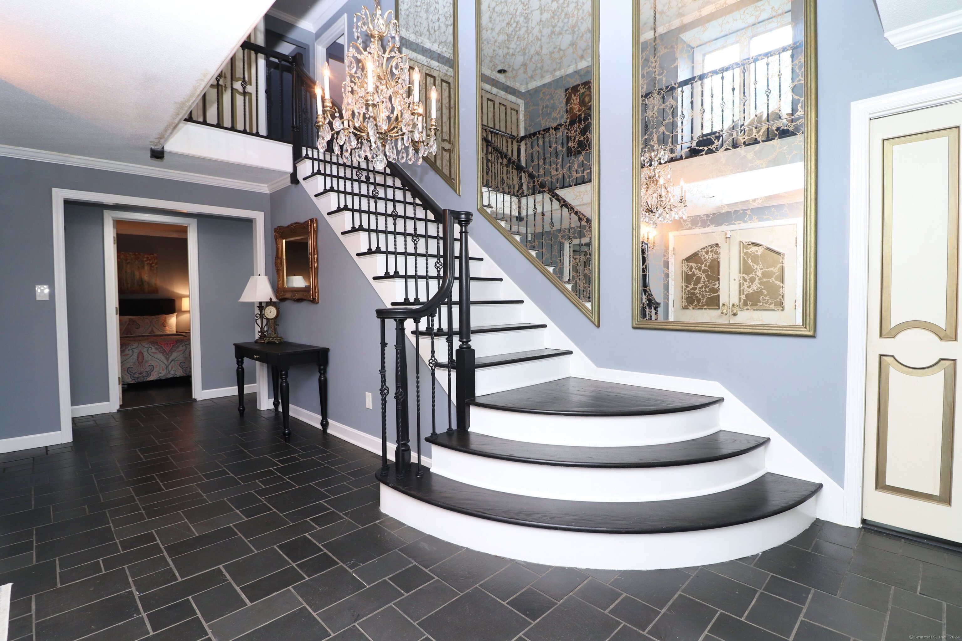 611 Bunker Hill Avenue