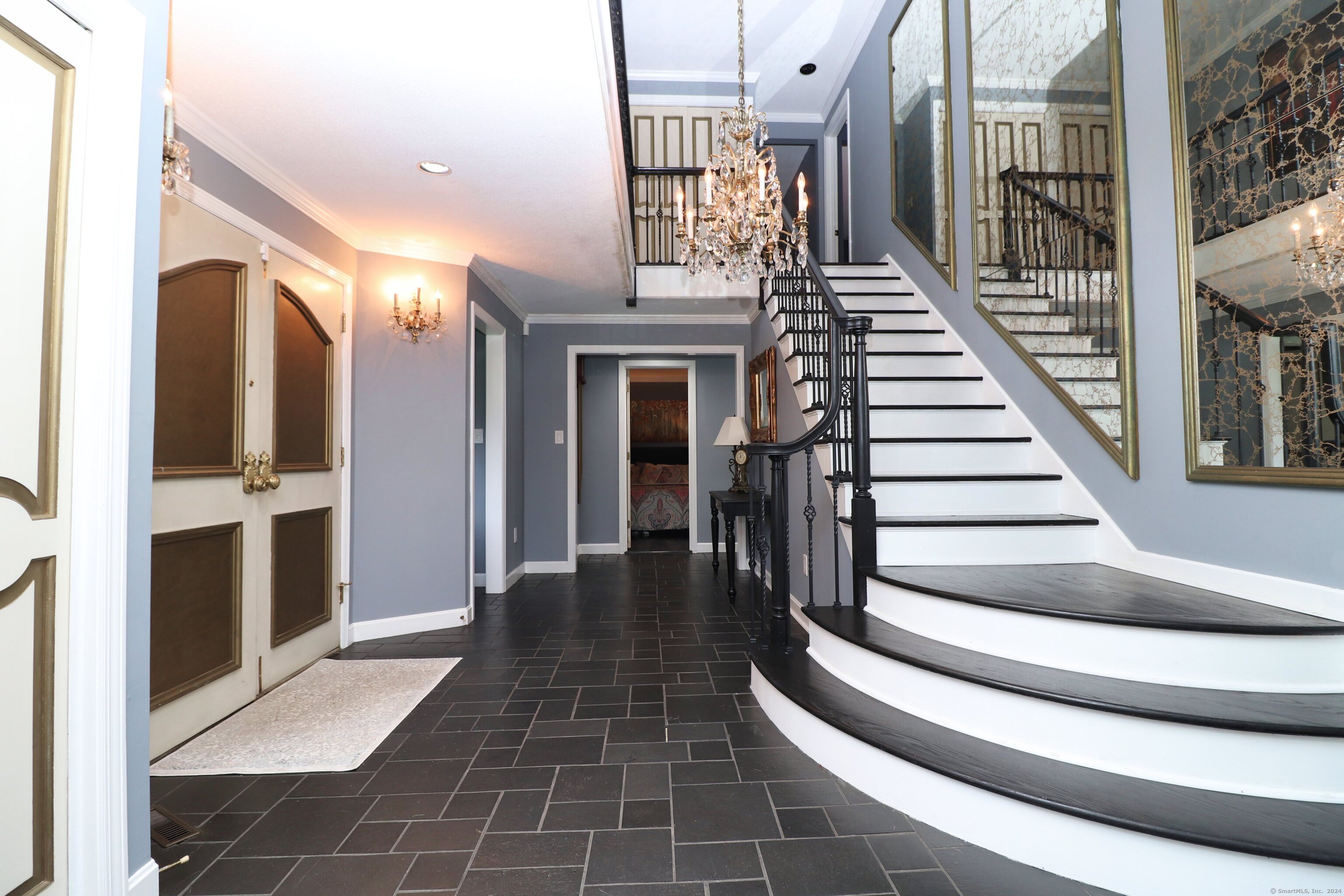 611 Bunker Hill Avenue