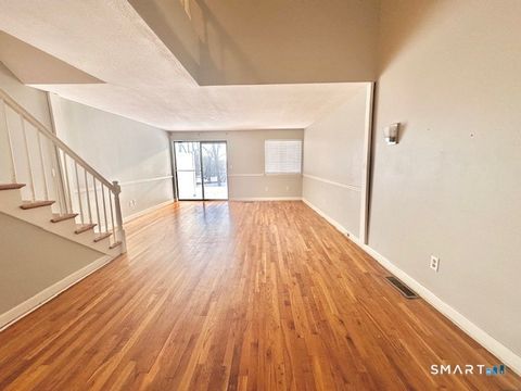 Tiny photo for 253 West Street #APT Q, Southington, CT 06479 (MLS # 24147989)