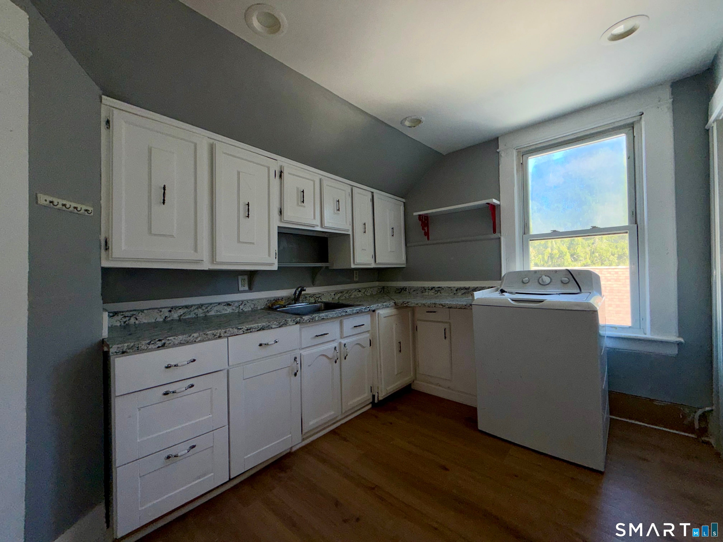 3 Hill Street 5
