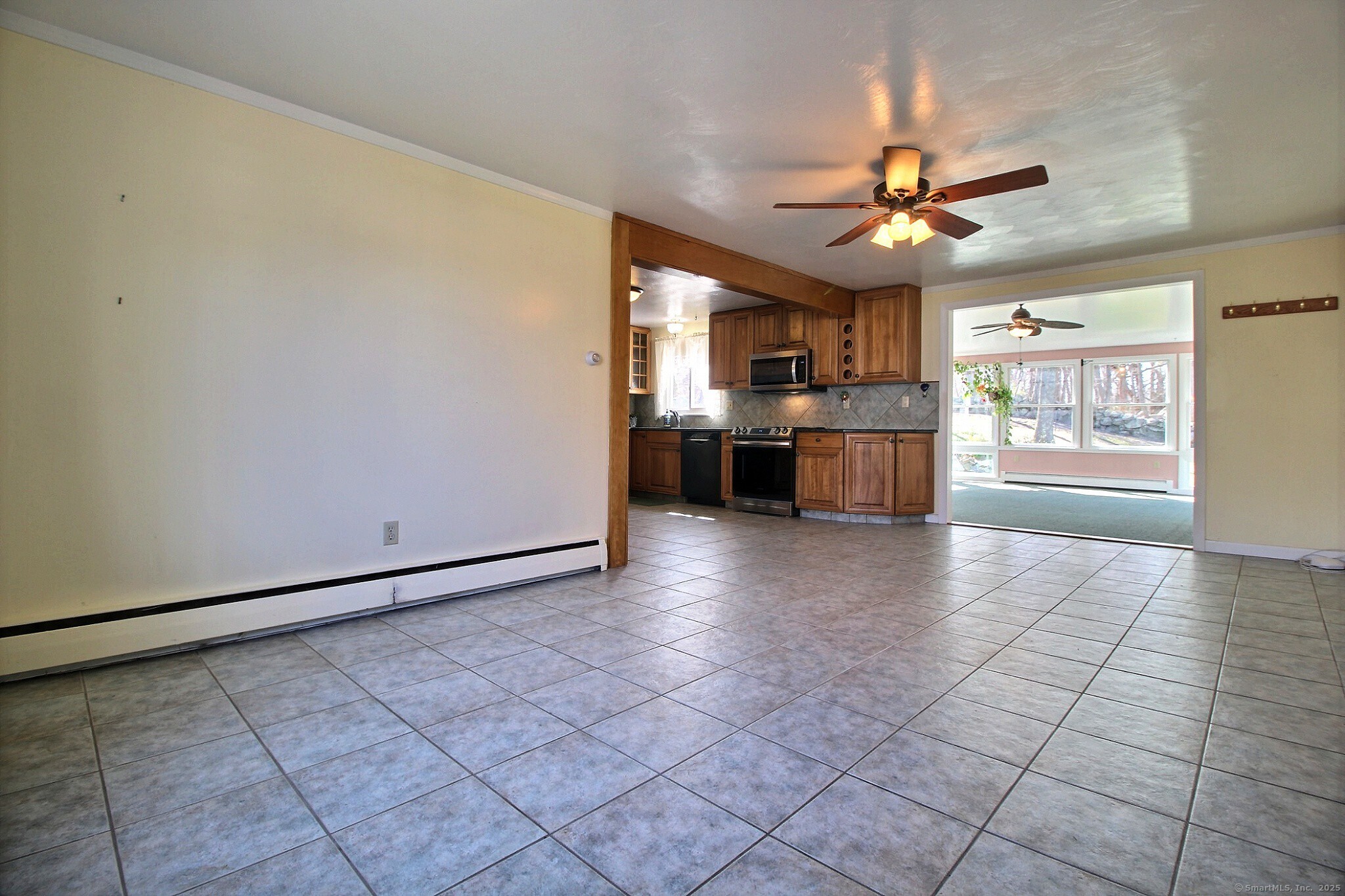 87 Colony Road, Groton, Connecticut image 4
