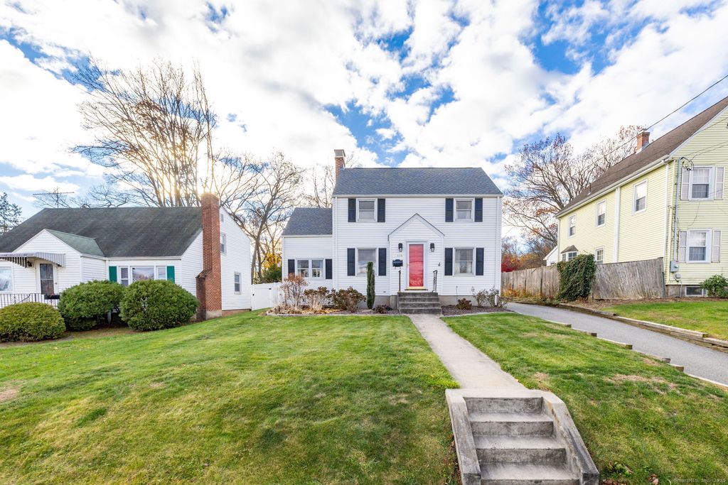 Photo of 335 Commonwealth Avenue, New Britain, CT 06053 (MLS # 24140029)