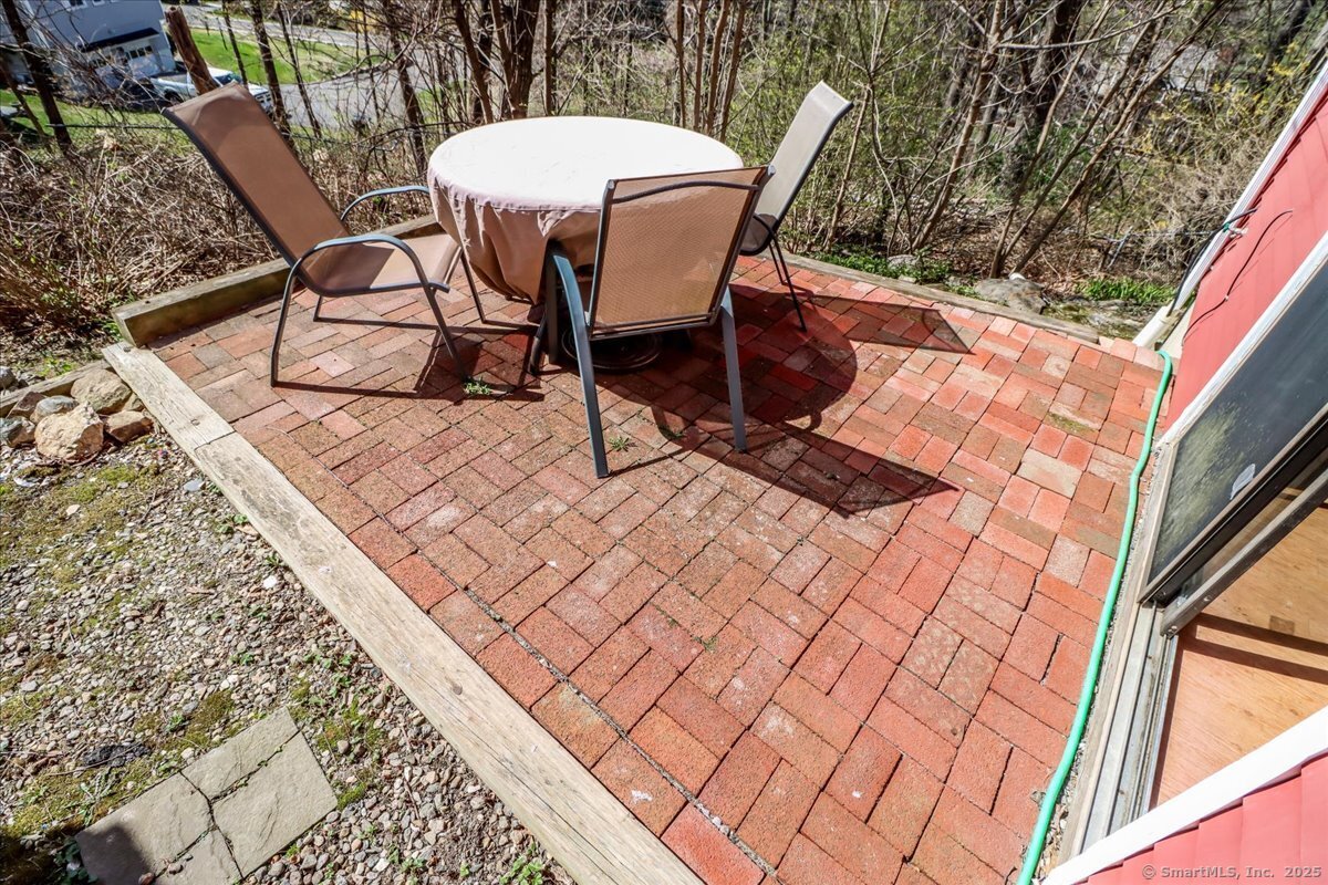 19 Fairchild Road, Newtown, Connecticut image 33