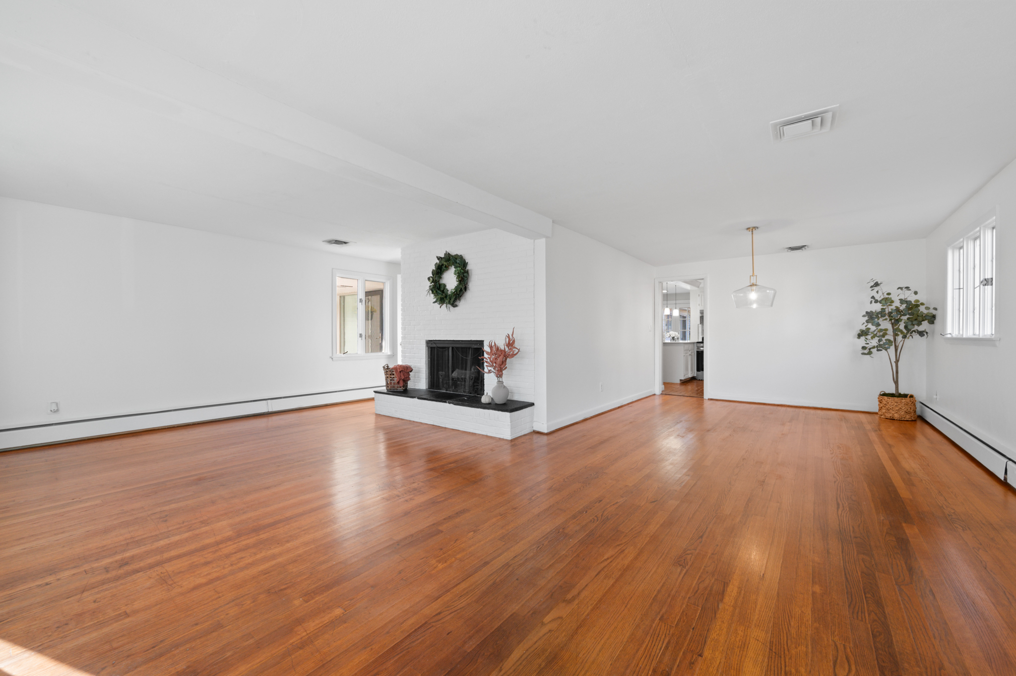 11 Rye Ridge Parkway