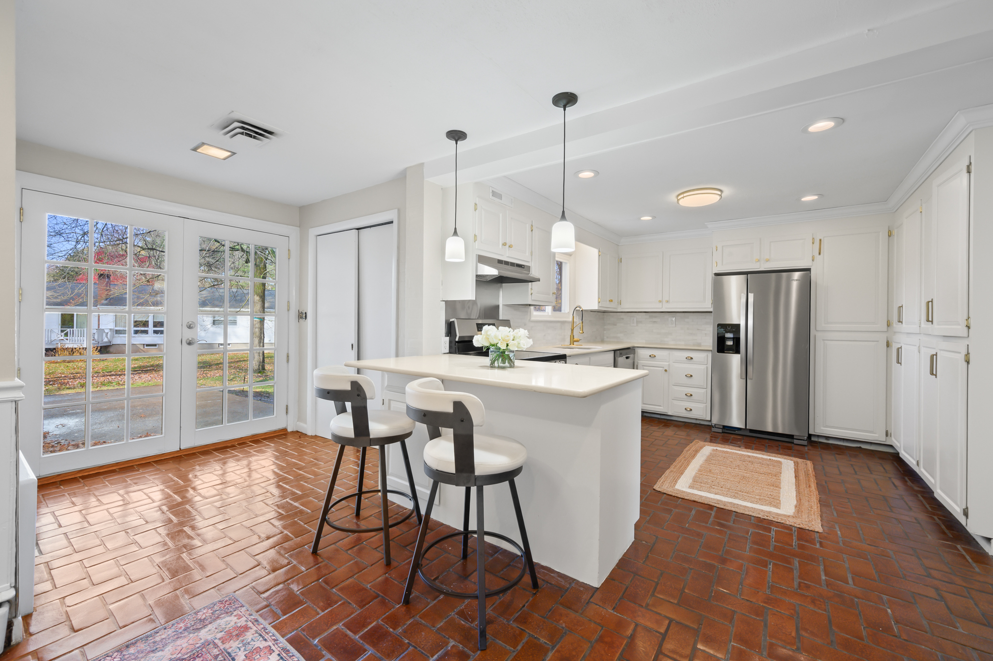 11 Rye Ridge Parkway