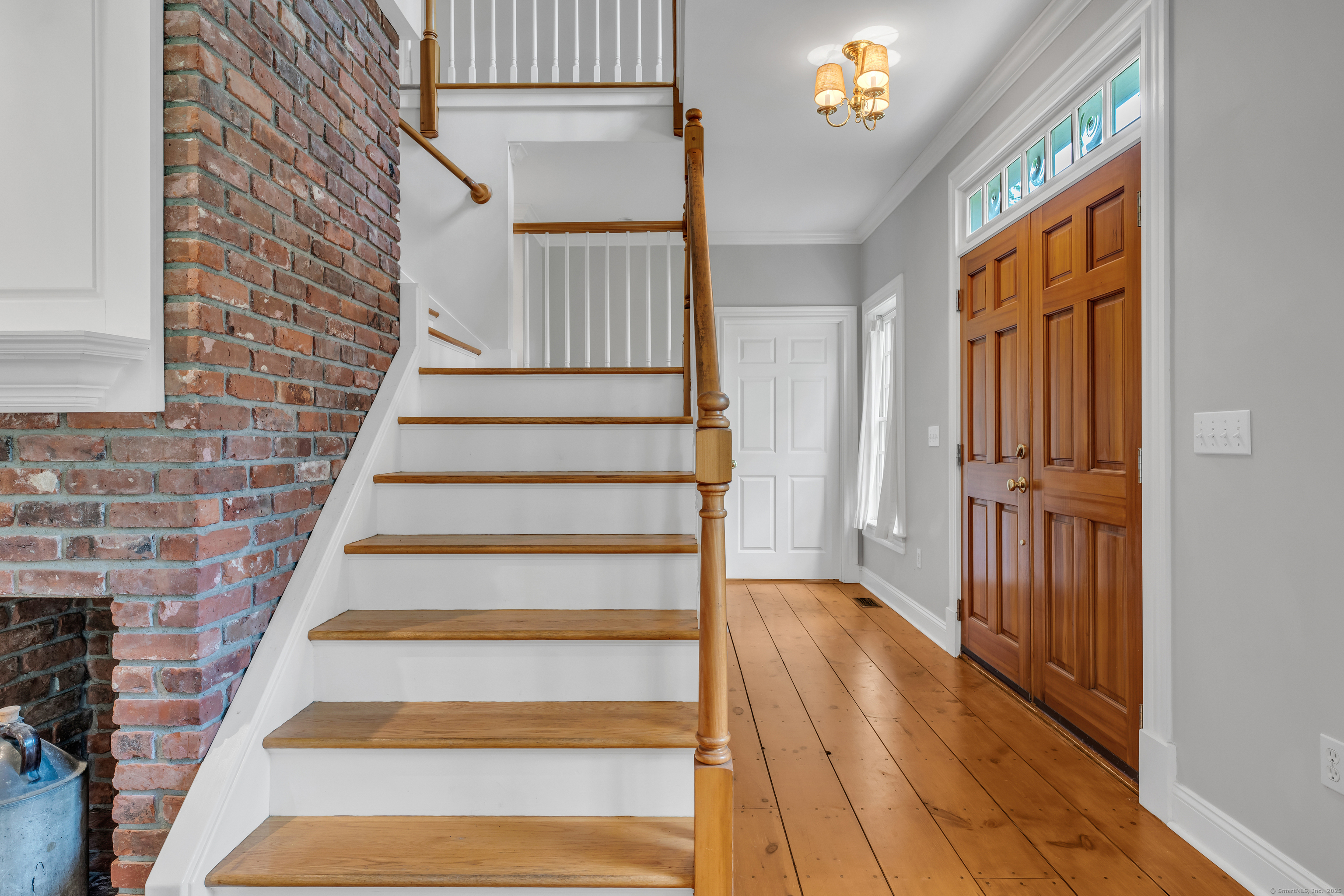 6 Ely Lane