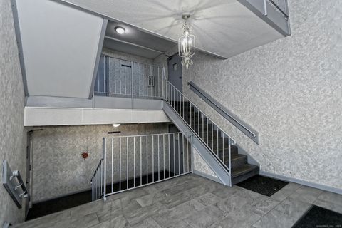 Tiny photo for 1080 New Haven Avenue #APT 113, Milford, CT 06460 (MLS # 24141813)