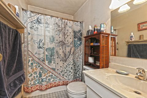 Tiny photo for 1080 New Haven Avenue #APT 113, Milford, CT 06460 (MLS # 24141813)