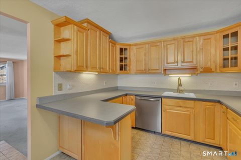 Tiny photo for 5 Shepard Hill Road #5, Hamden, CT 06514 (MLS # 24151119)