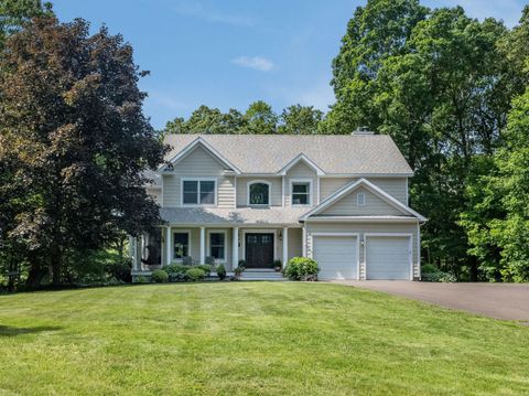 9 Bailey Drive Guilford CT 06437