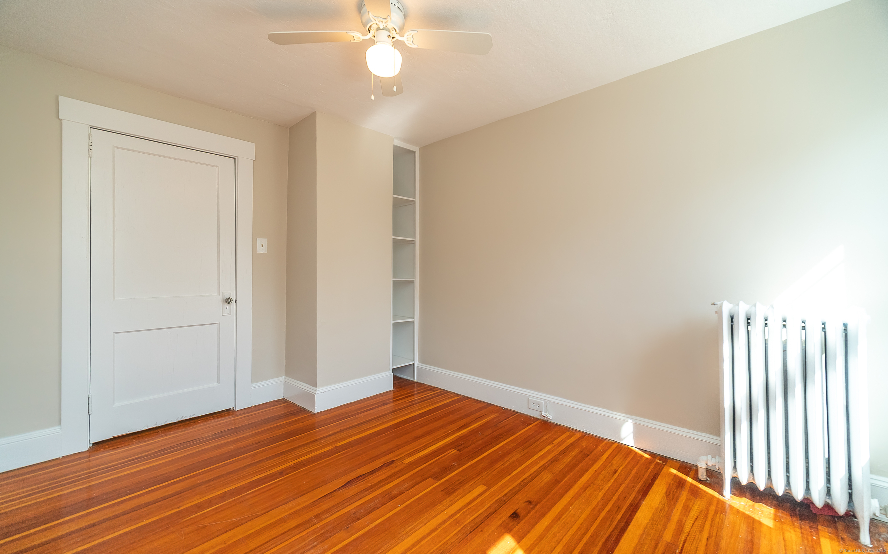 Windsor, Connecticut 06095, United States, 3 Bedrooms Bedrooms, ,2 BathroomsBathrooms,Residential,Active,220224