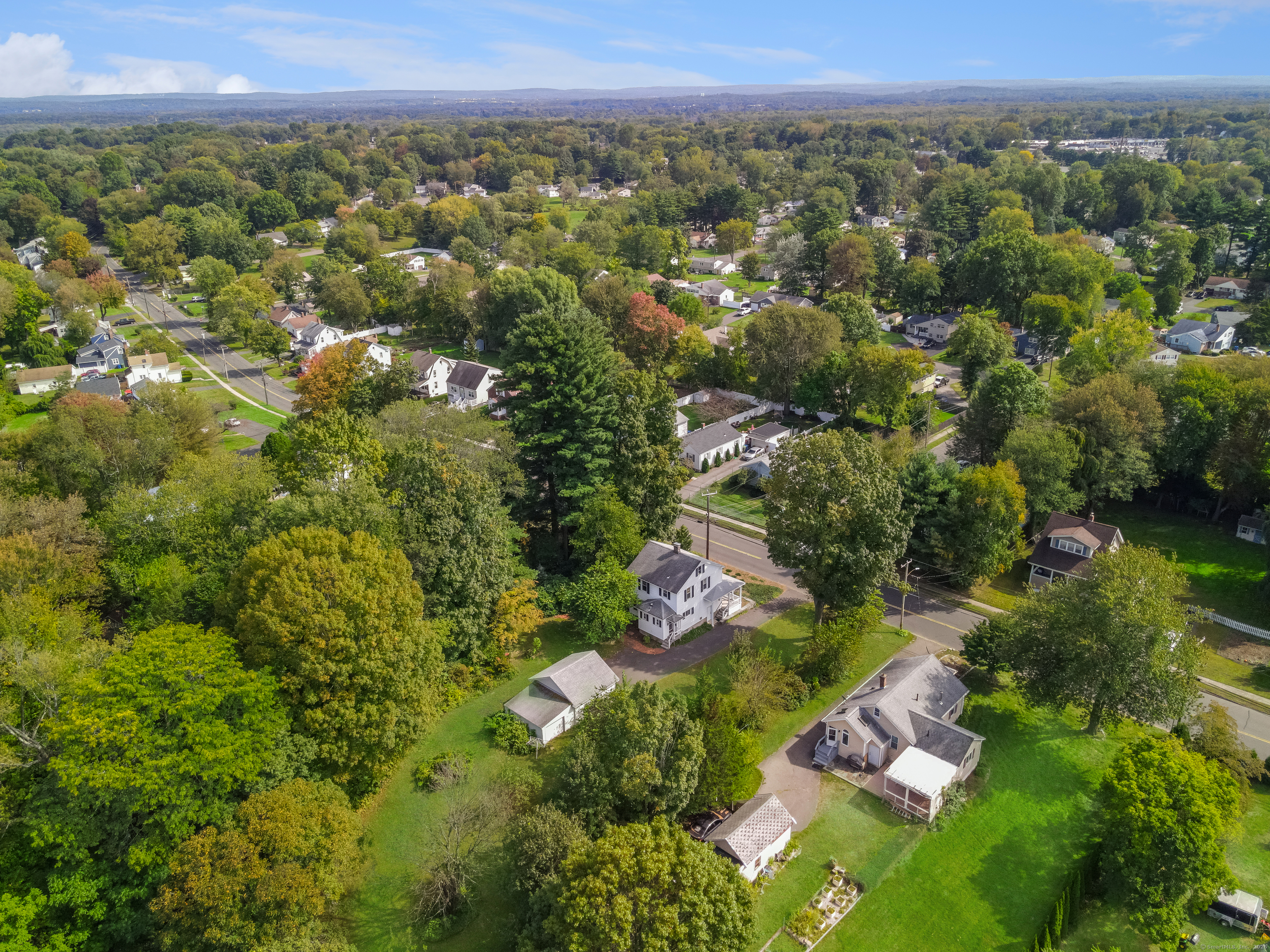 Windsor, Connecticut 06095, United States, 3 Bedrooms Bedrooms, ,2 BathroomsBathrooms,Residential,Active,220224