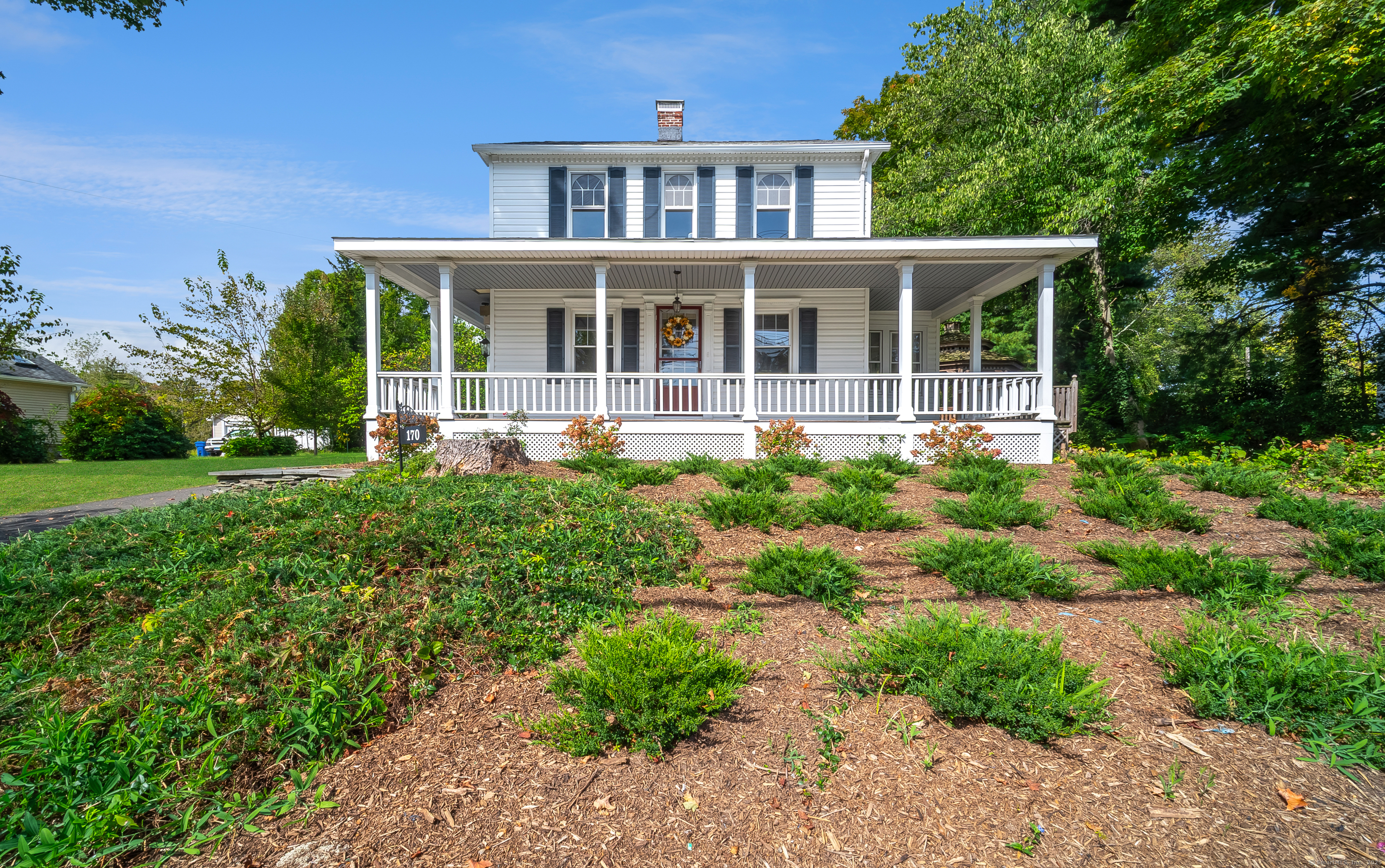 Windsor, Connecticut 06095, United States, 3 Bedrooms Bedrooms, ,2 BathroomsBathrooms,Residential,Active,220224