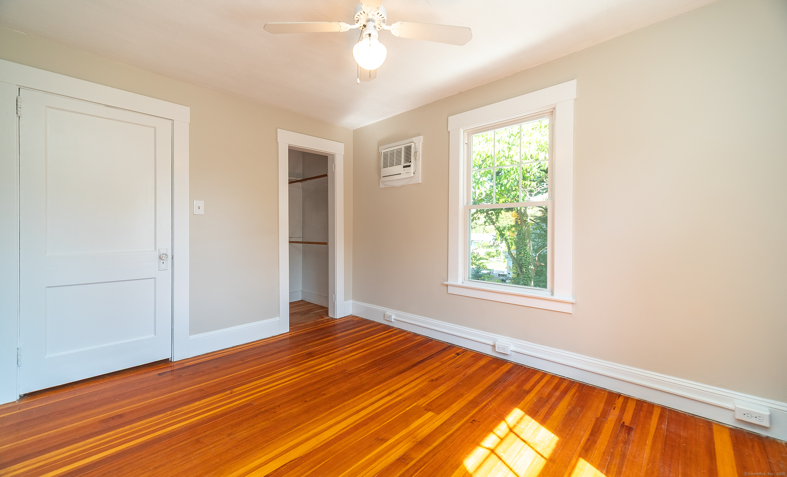 Windsor, Connecticut 06095, United States, 3 Bedrooms Bedrooms, ,2 BathroomsBathrooms,Residential,Active,220224