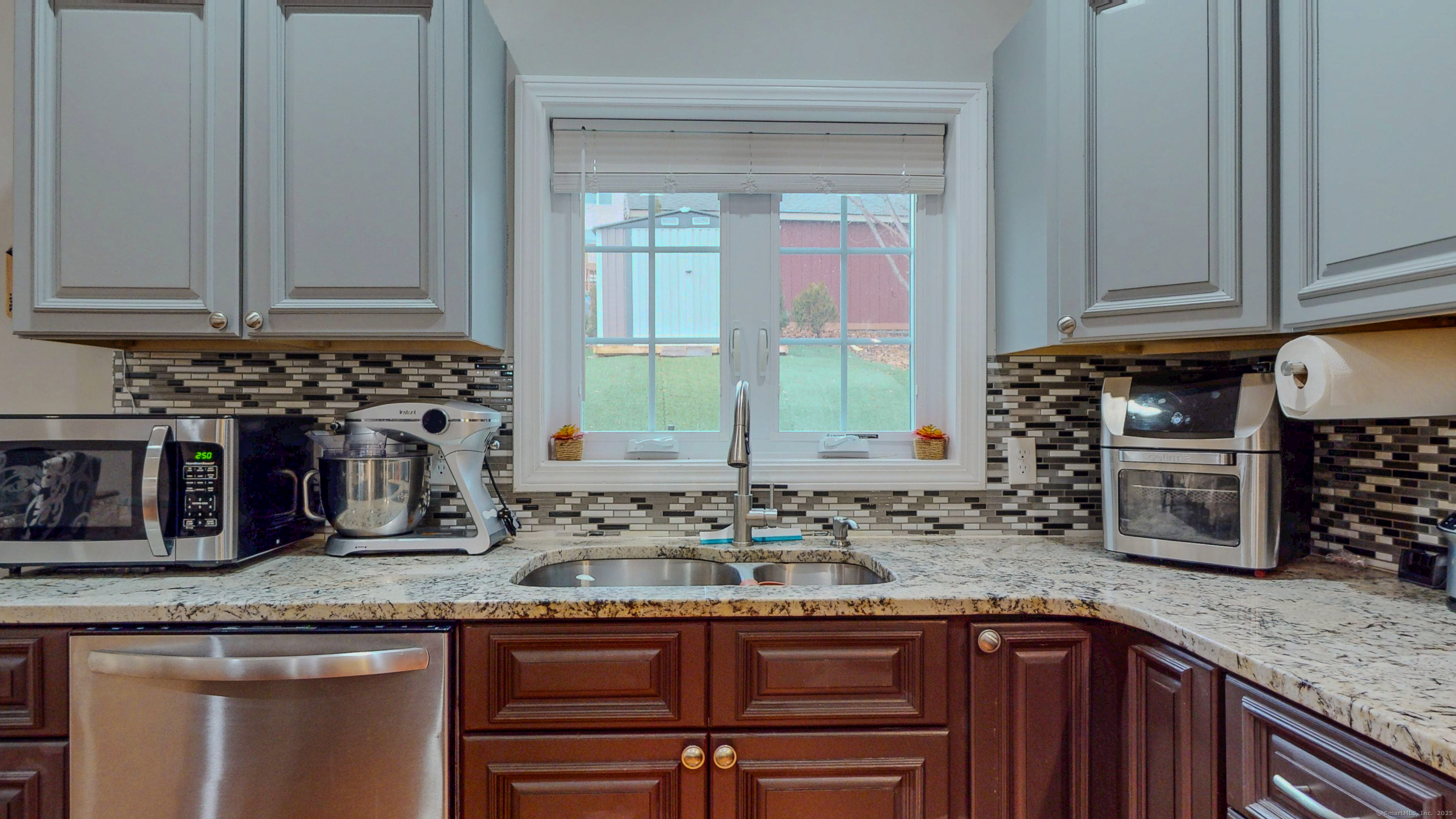 101 Yale Avenue, Meriden, Connecticut image 15