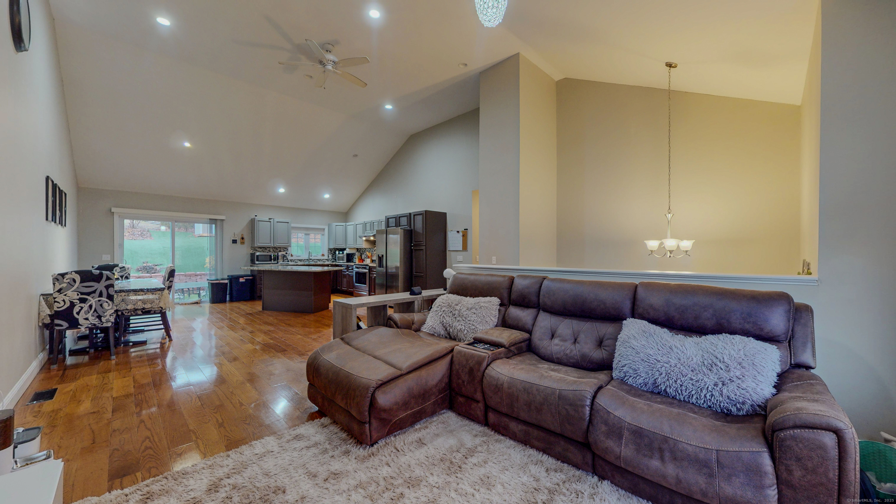 101 Yale Avenue, Meriden, Connecticut image 4
