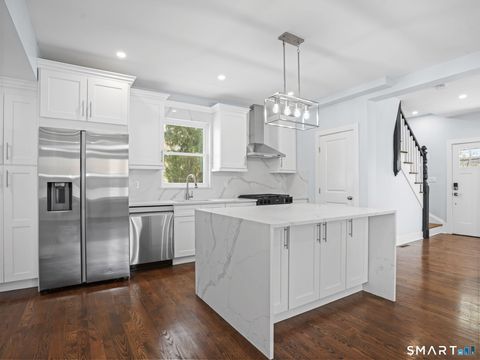 Tiny photo for 85 Soundview Avenue, Norwalk, CT 06854 (MLS # 24163874)