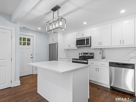 Tiny photo for 85 Soundview Avenue, Norwalk, CT 06854 (MLS # 24163874)