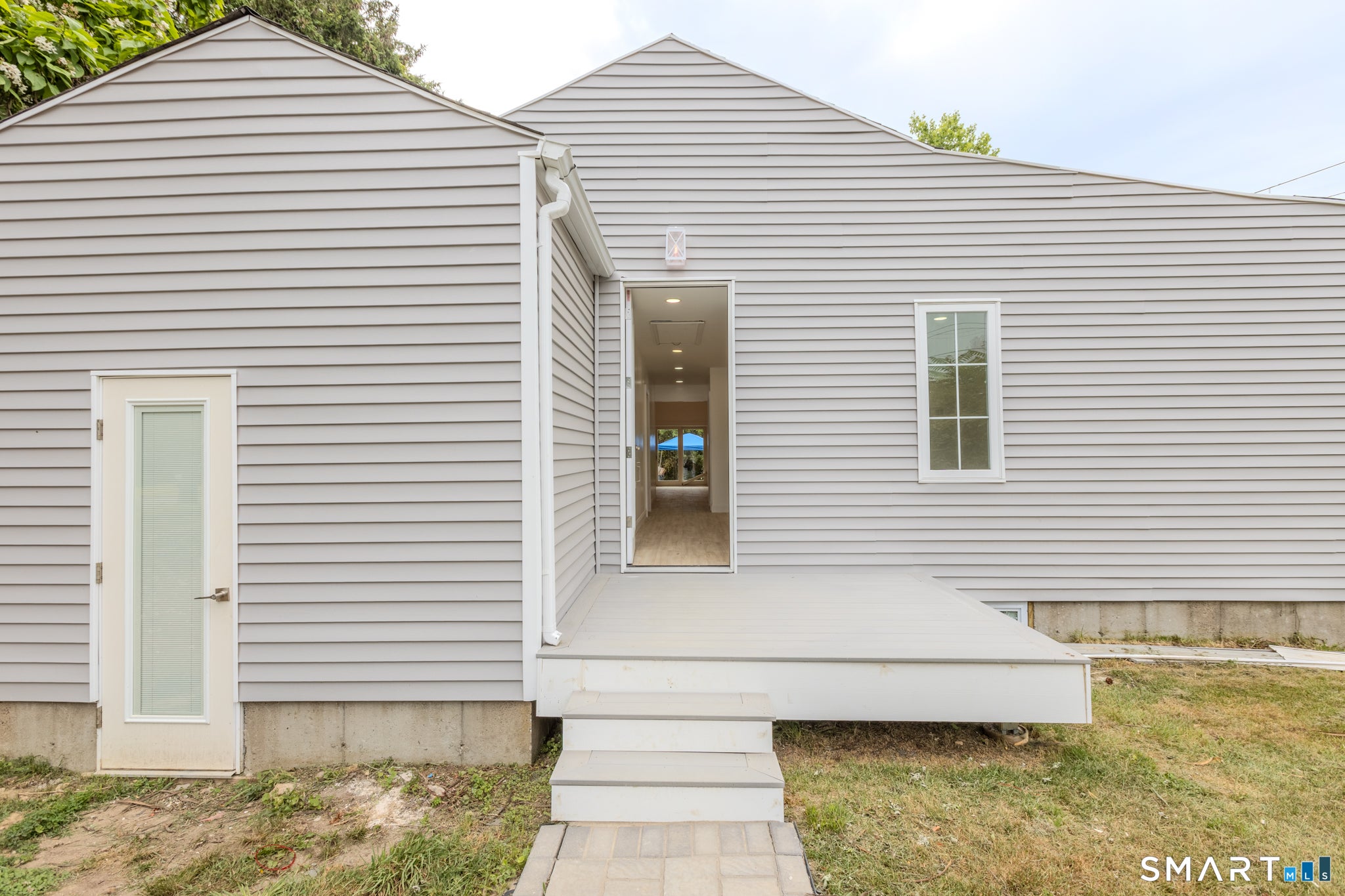 280 Shore Road