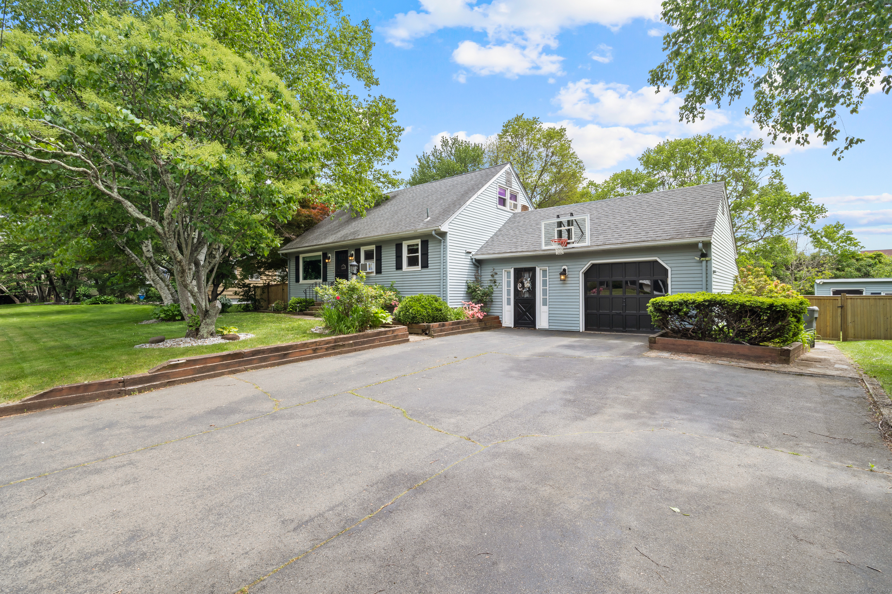 10 Ciccio Court, Plainville, Connecticut image 1