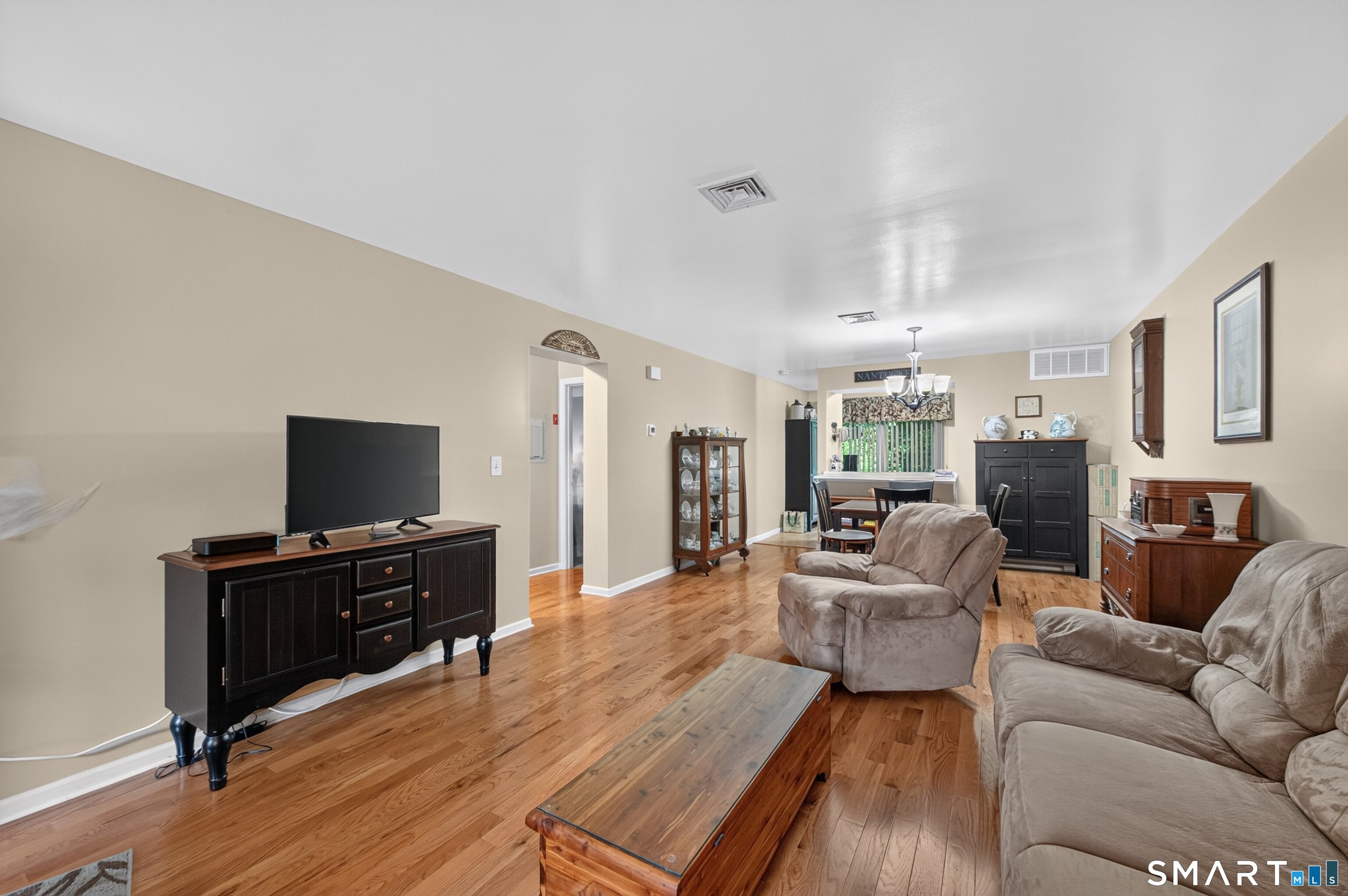 24 Manorwood Drive 24