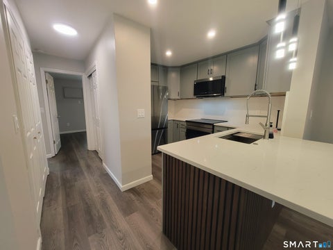 Tiny photo for 73 Willow Springs #73, New Milford, CT 06776 (MLS # 24203679)