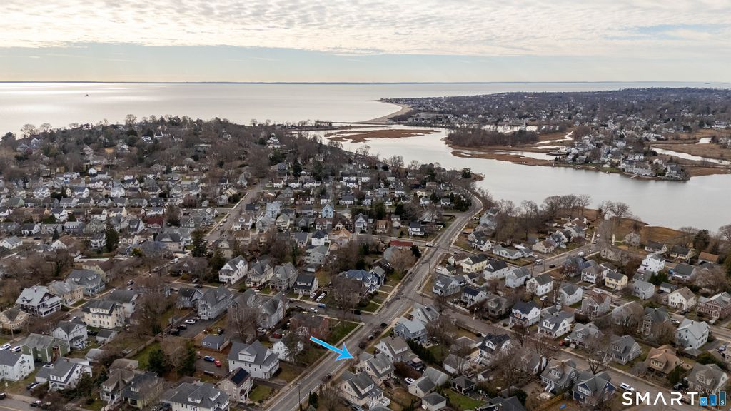 Photo of 132 Gilman Street, Bridgeport, CT 06605 (MLS # 24145757)