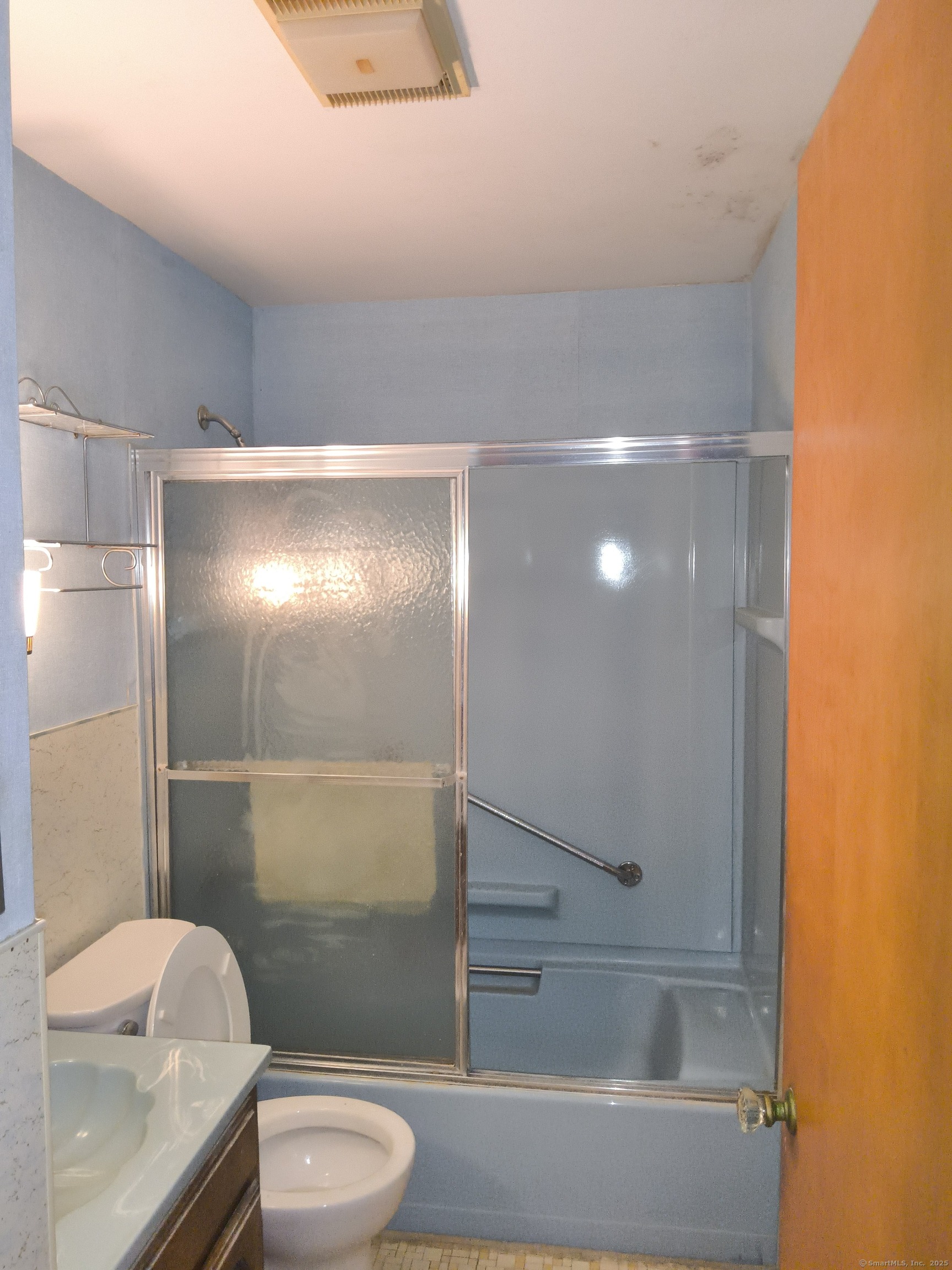 28 Entrance Road, Milford, Connecticut image 6