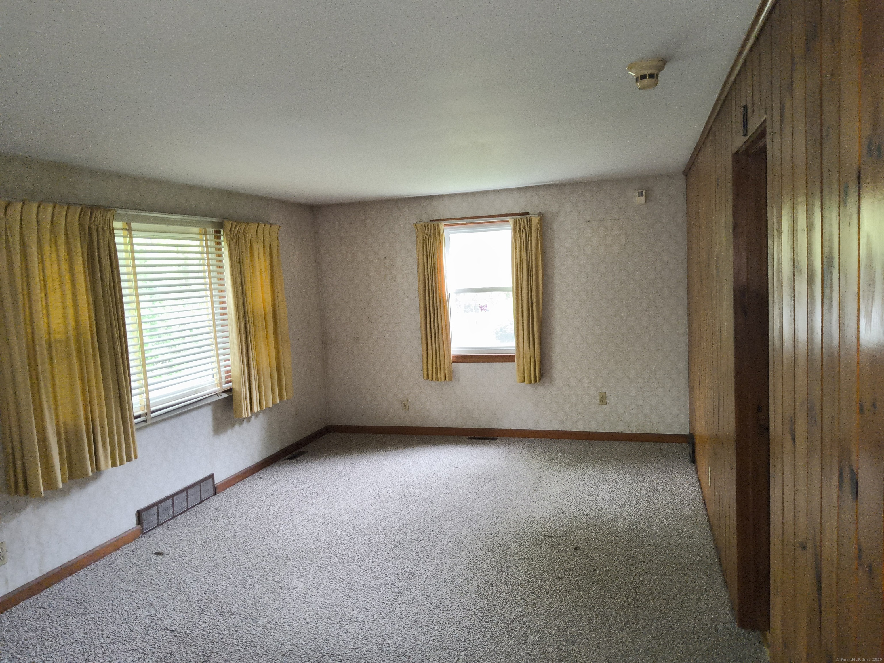 28 Entrance Road, Milford, Connecticut image 5