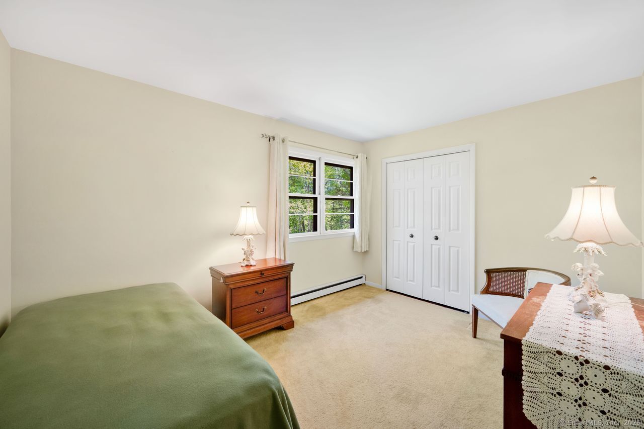 97 Great Ring Road, Newtown, Connecticut image 23