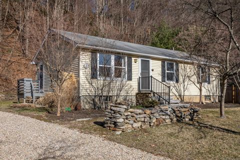 15 Echo Street Salisbury CT 06068