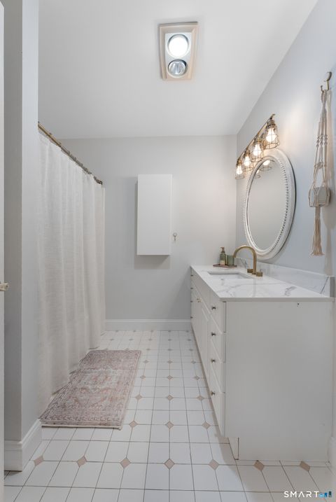 Tiny photo for 289 New Haven Avenue #V, Milford, CT 06460 (MLS # 24176962)