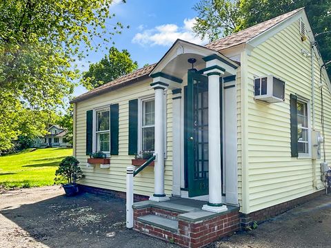 Tiny photo for 1360 Whitney Avenue, Hamden, CT 06517 (MLS # 24143616)