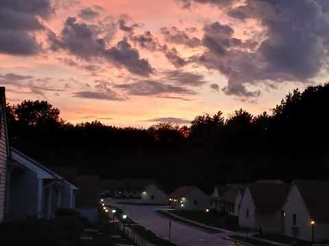 10 Rockhaven Drive 10 Glastonbury CT 06033