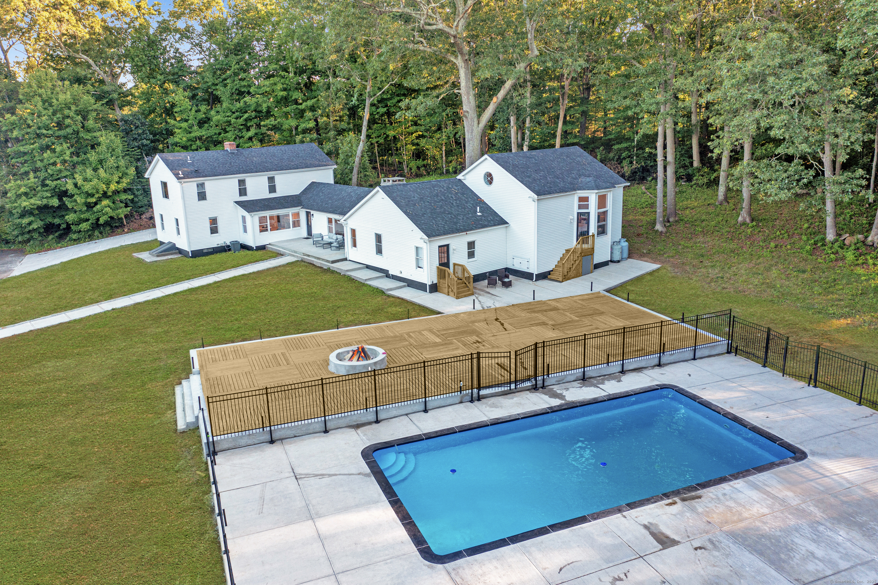 16 Yankee Peddler Path