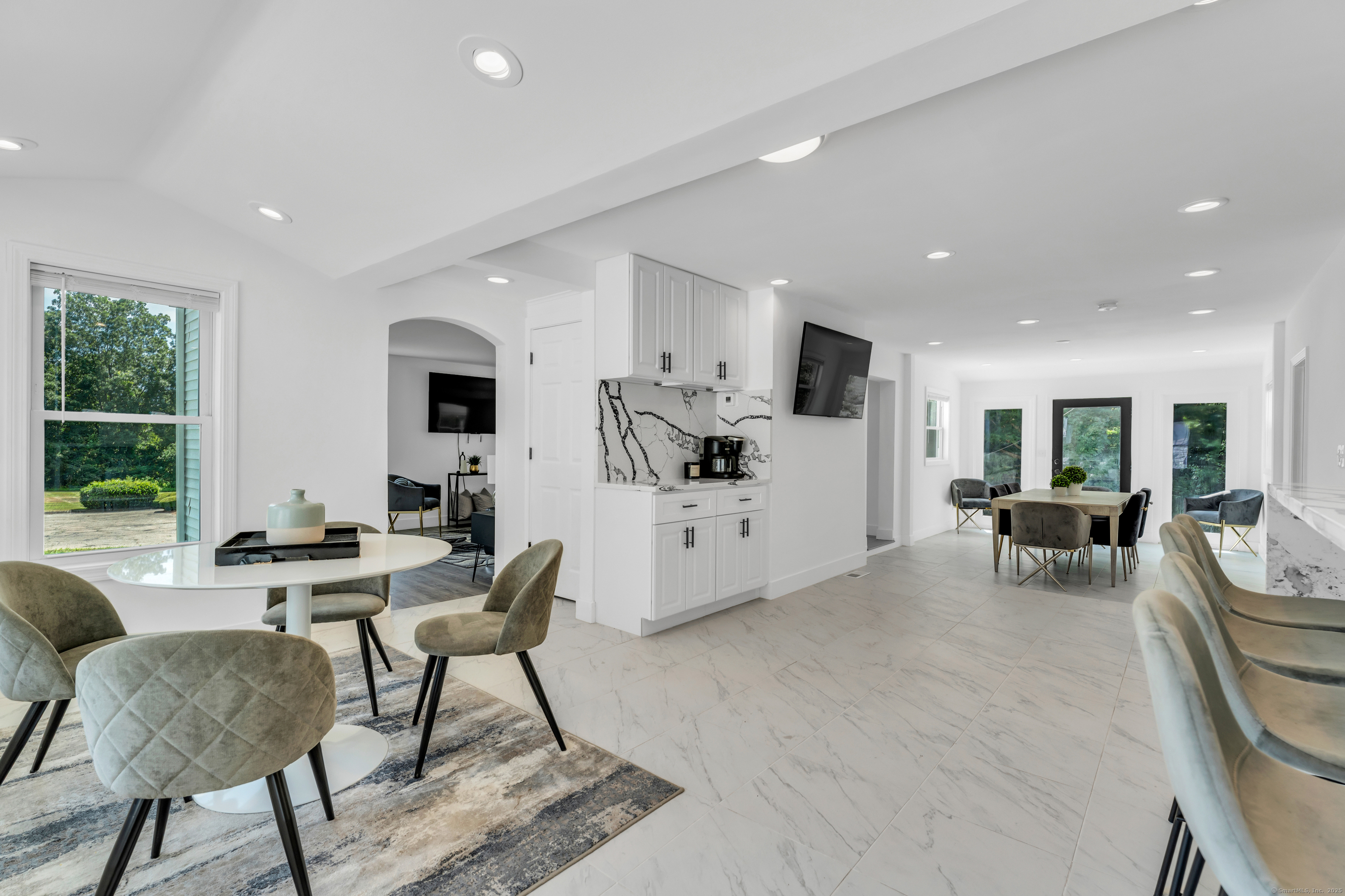 16 Yankee Peddler Path