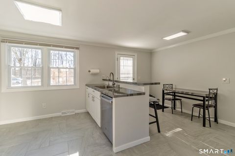 Tiny photo for 10 Carolina Drive #APT 25, Montville, CT 06370 (MLS # 24148252)
