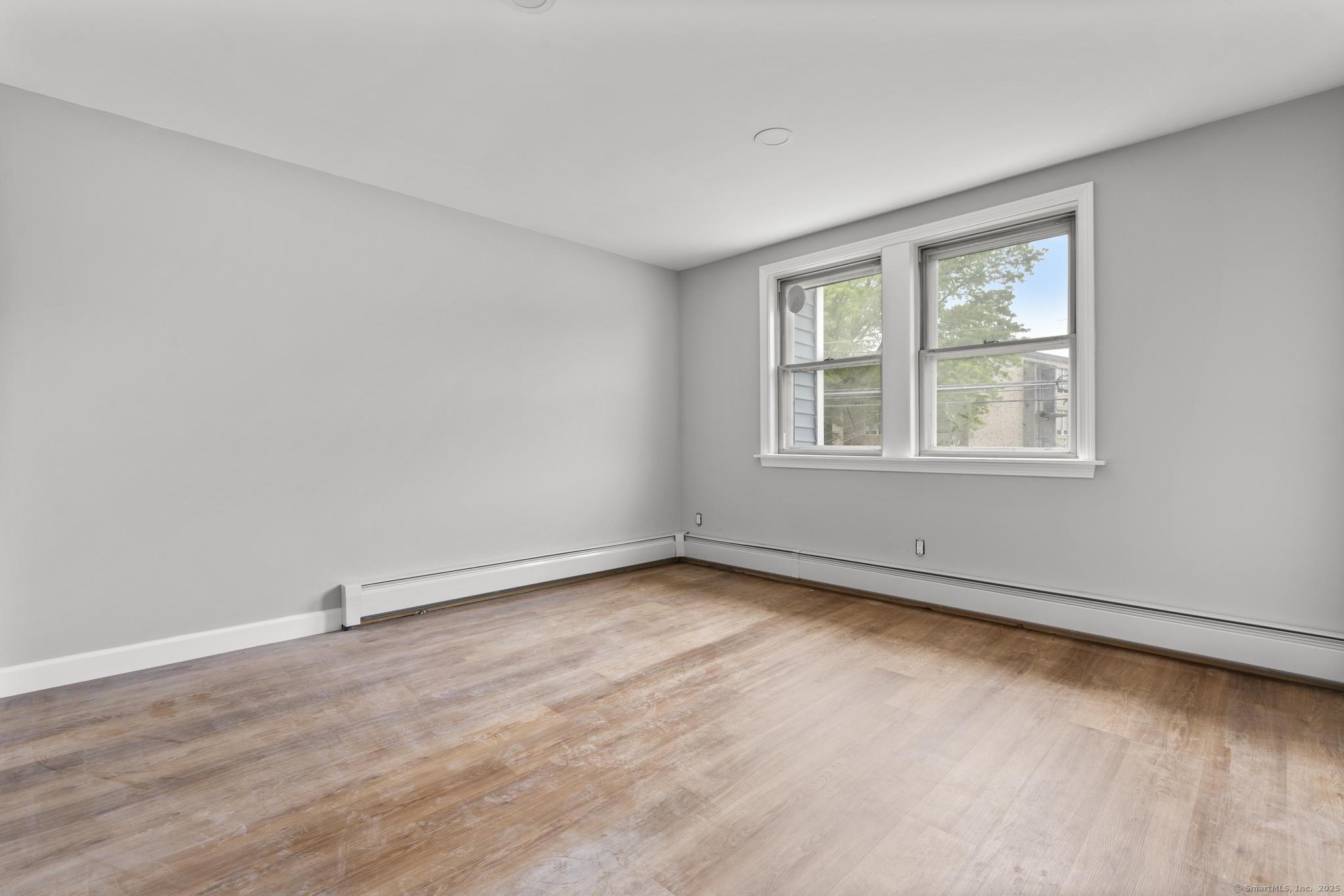 Rental Property at Highland Avenue 2, Waterbury, Connecticut - Bedrooms: 3 
Bathrooms: 1 
Rooms: 7  - $2,200 MO.