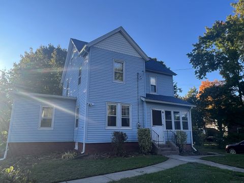 Photo of 24 Lyness Street, Manchester, CT 06040 (MLS # 24134967)