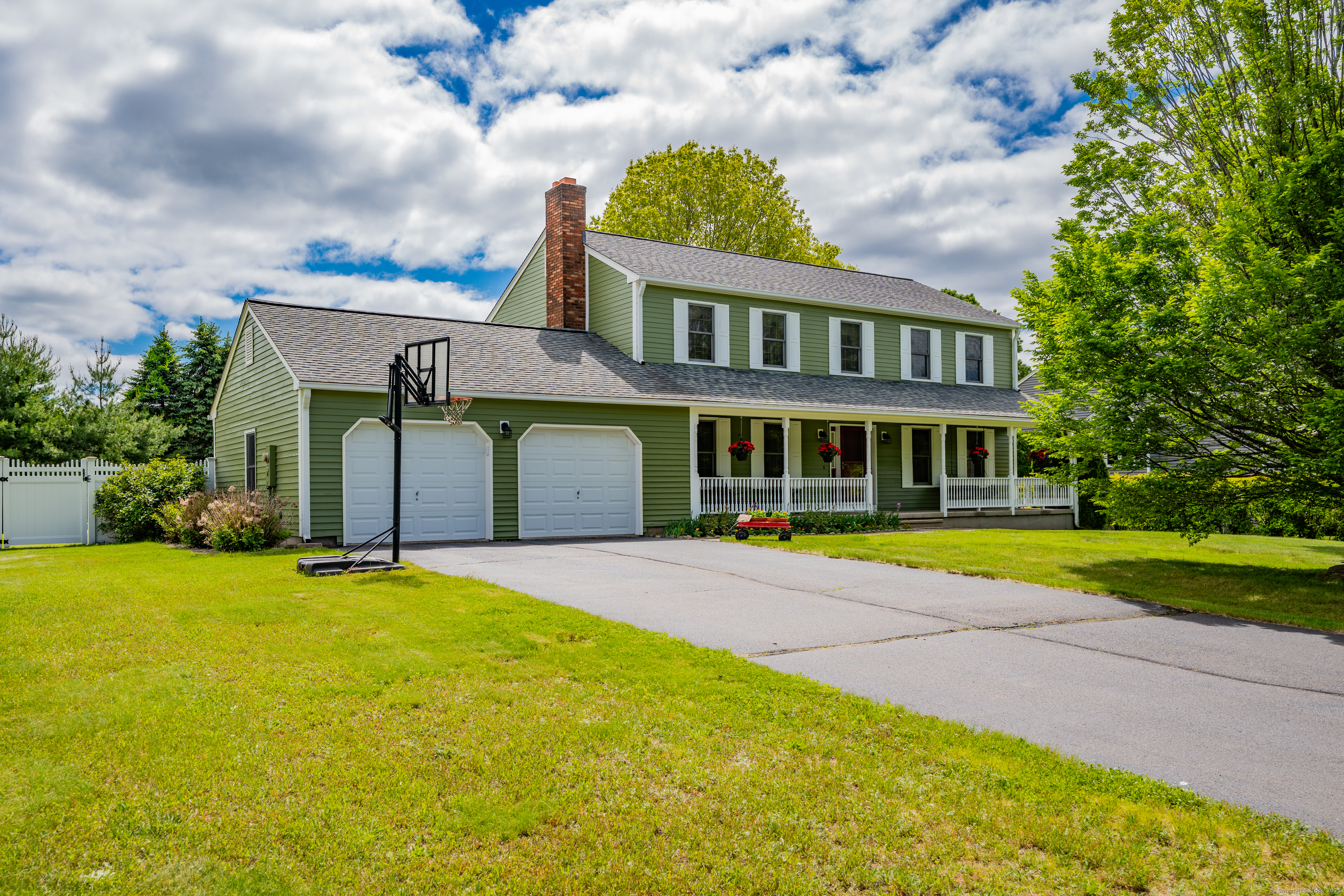 18 Greystone Drive, Southington, Connecticut image 40