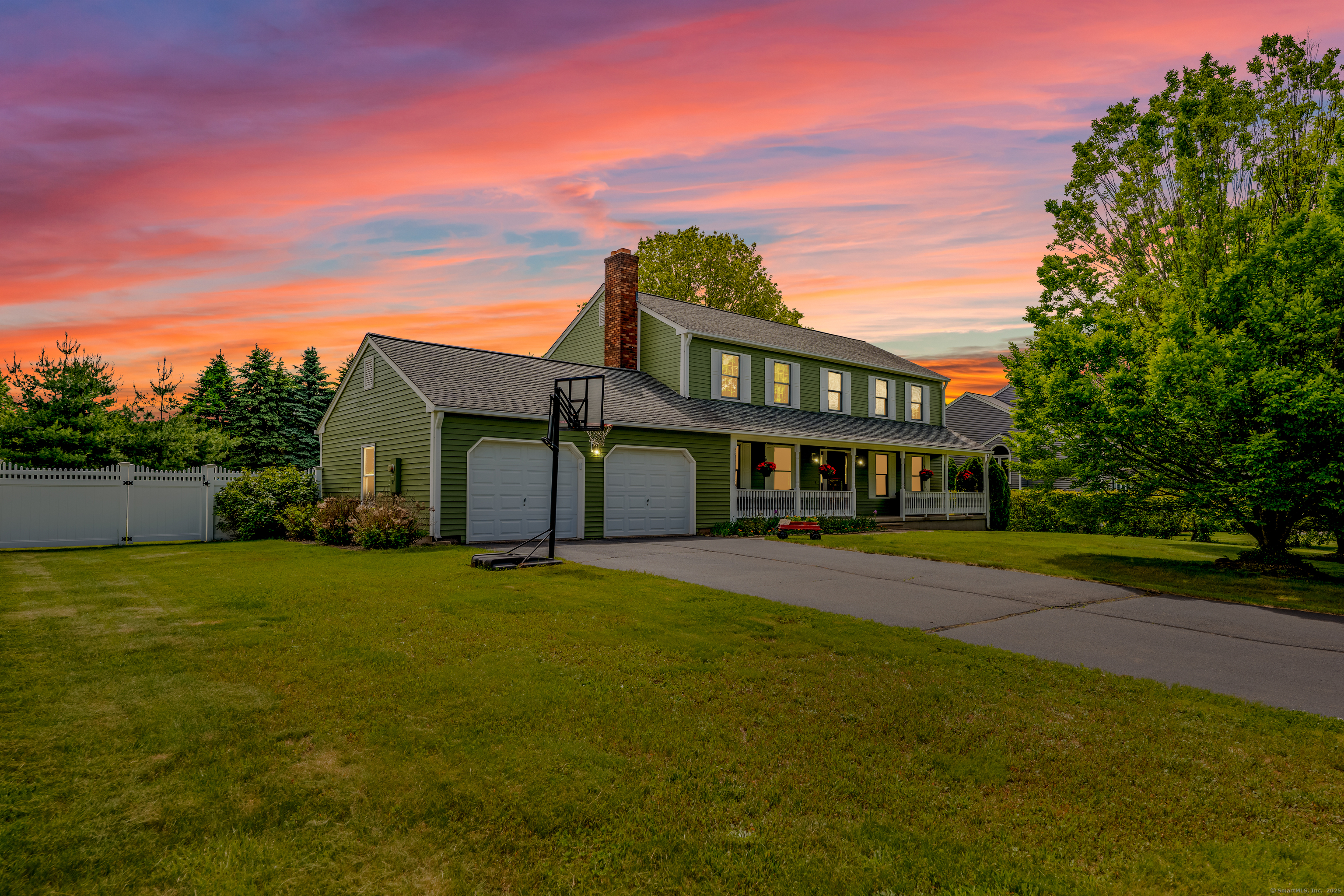18 Greystone Drive, Southington, Connecticut image 2