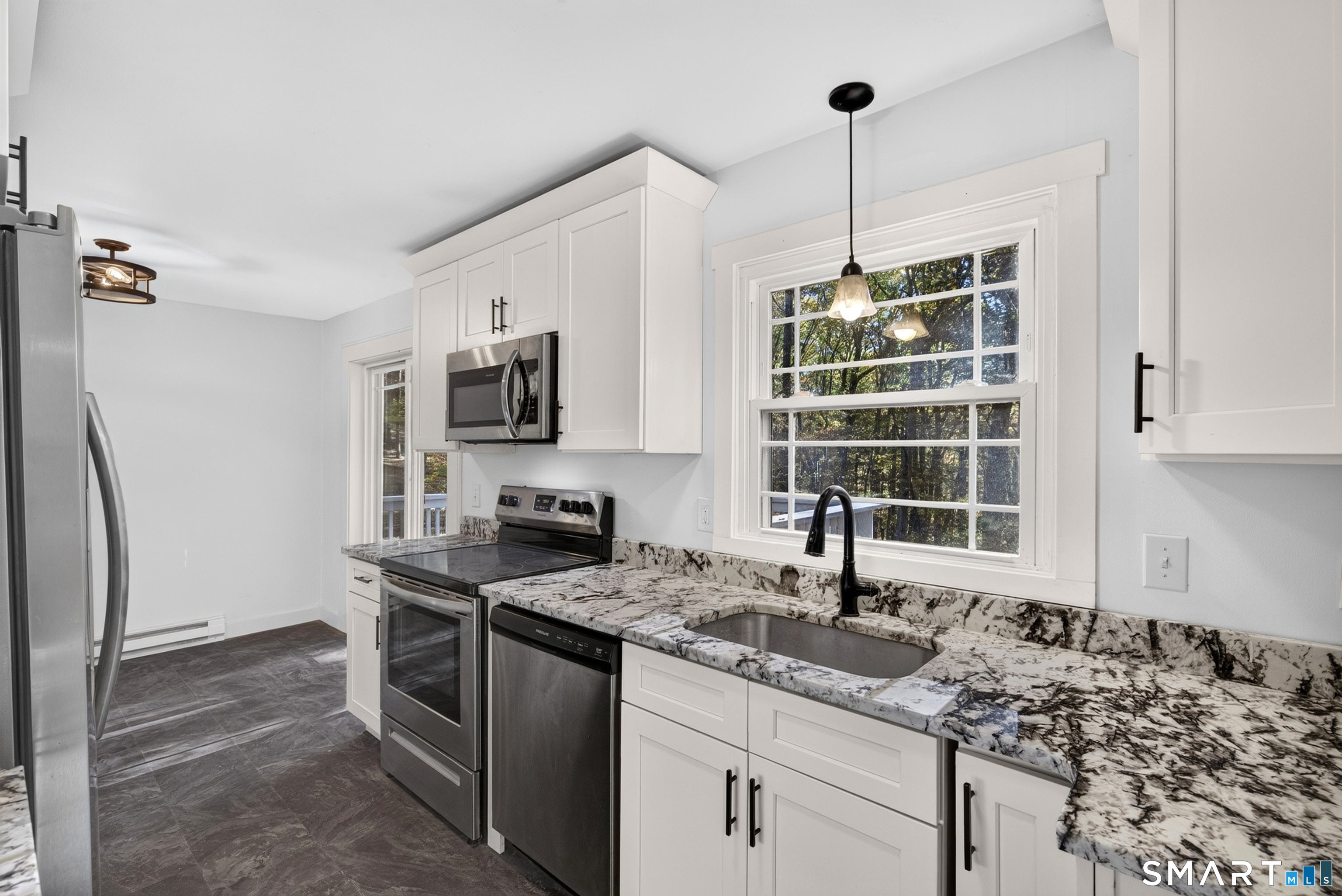 65 Town House Road