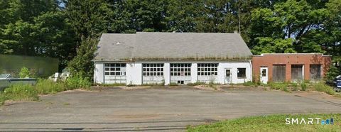 Photo of 142 Main Street S, Bethlehem, CT 06751 (MLS # 24176555)