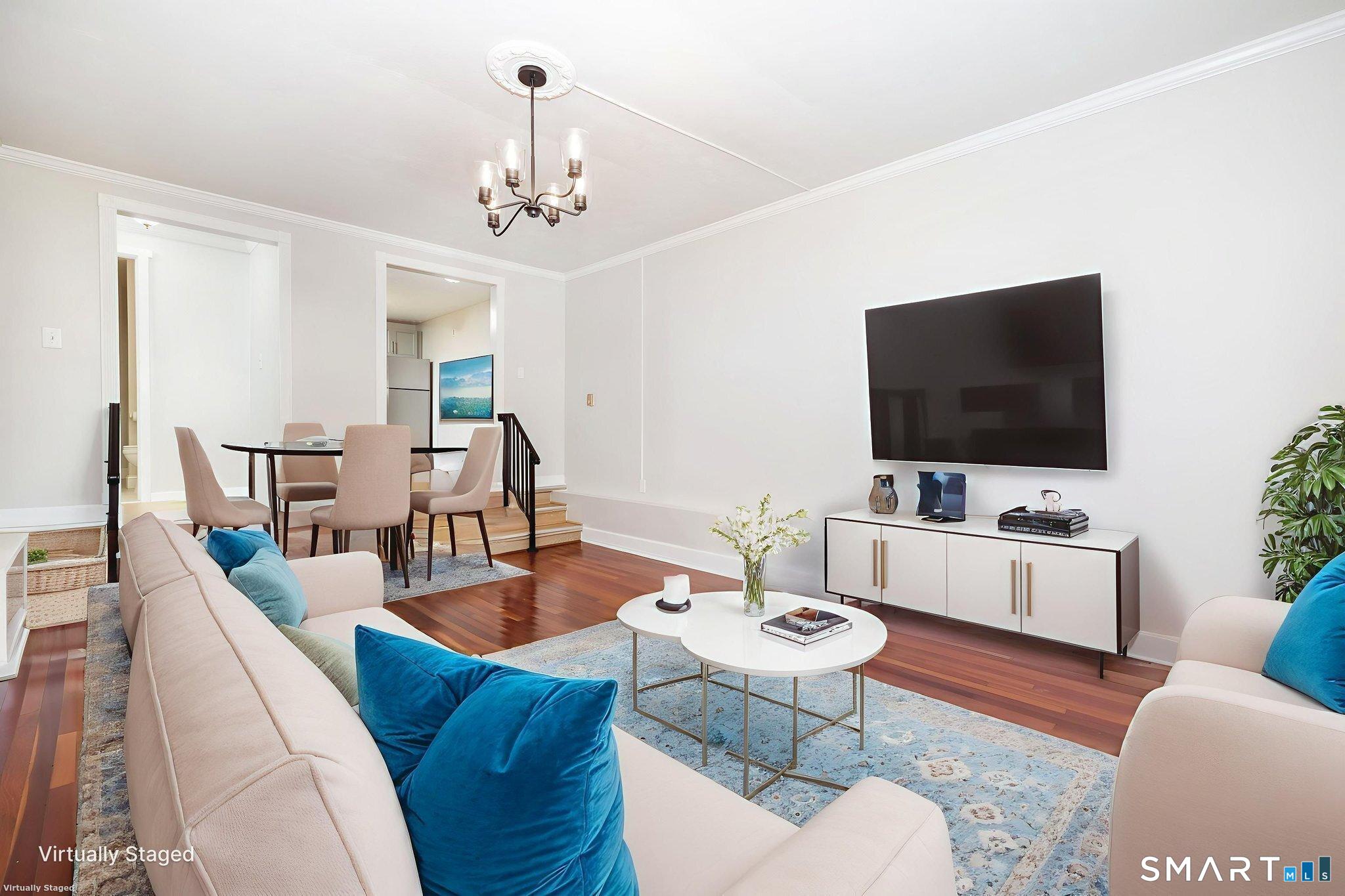 949 Pleasant Valley Road 8-1