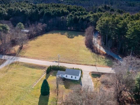 A home in Killingly