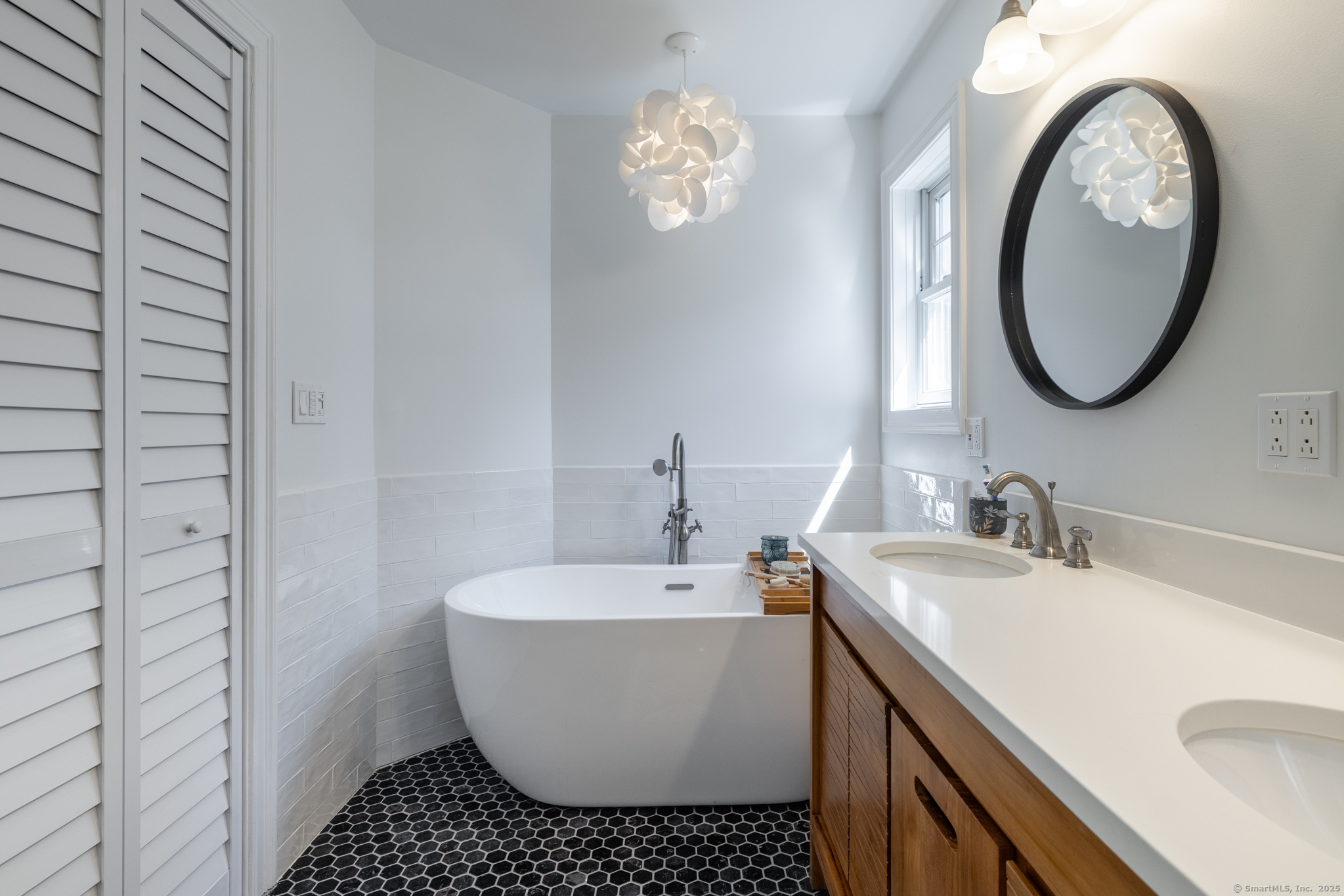 400 Long Meadow Road, Middlebury, Connecticut image 20