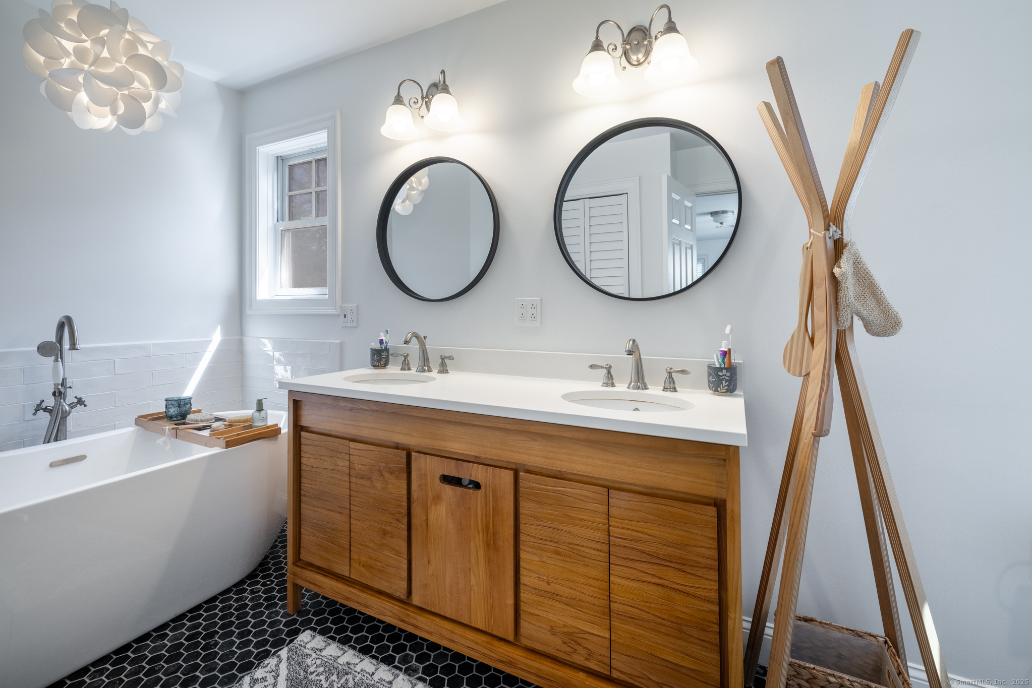 400 Long Meadow Road, Middlebury, Connecticut image 19