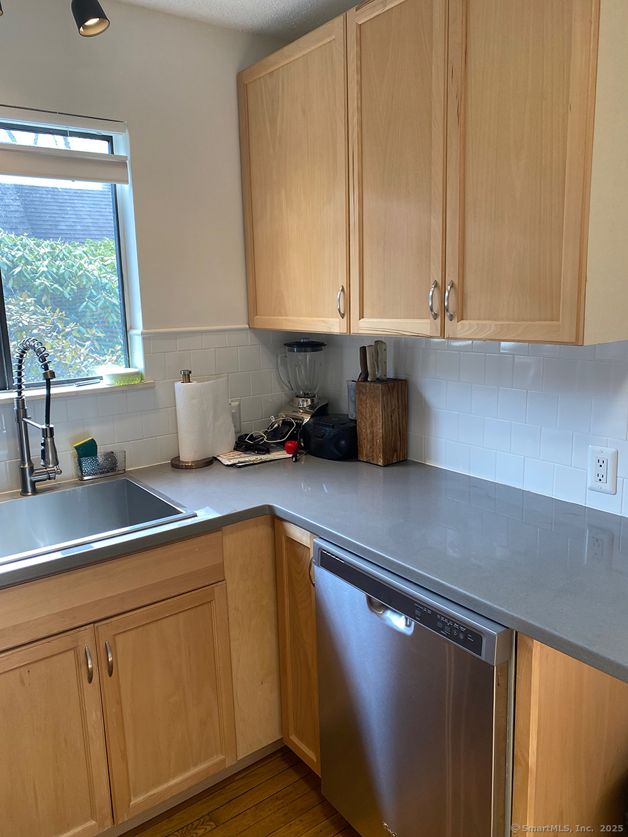 137 Heritage Village #B, Southbury, Connecticut image 9